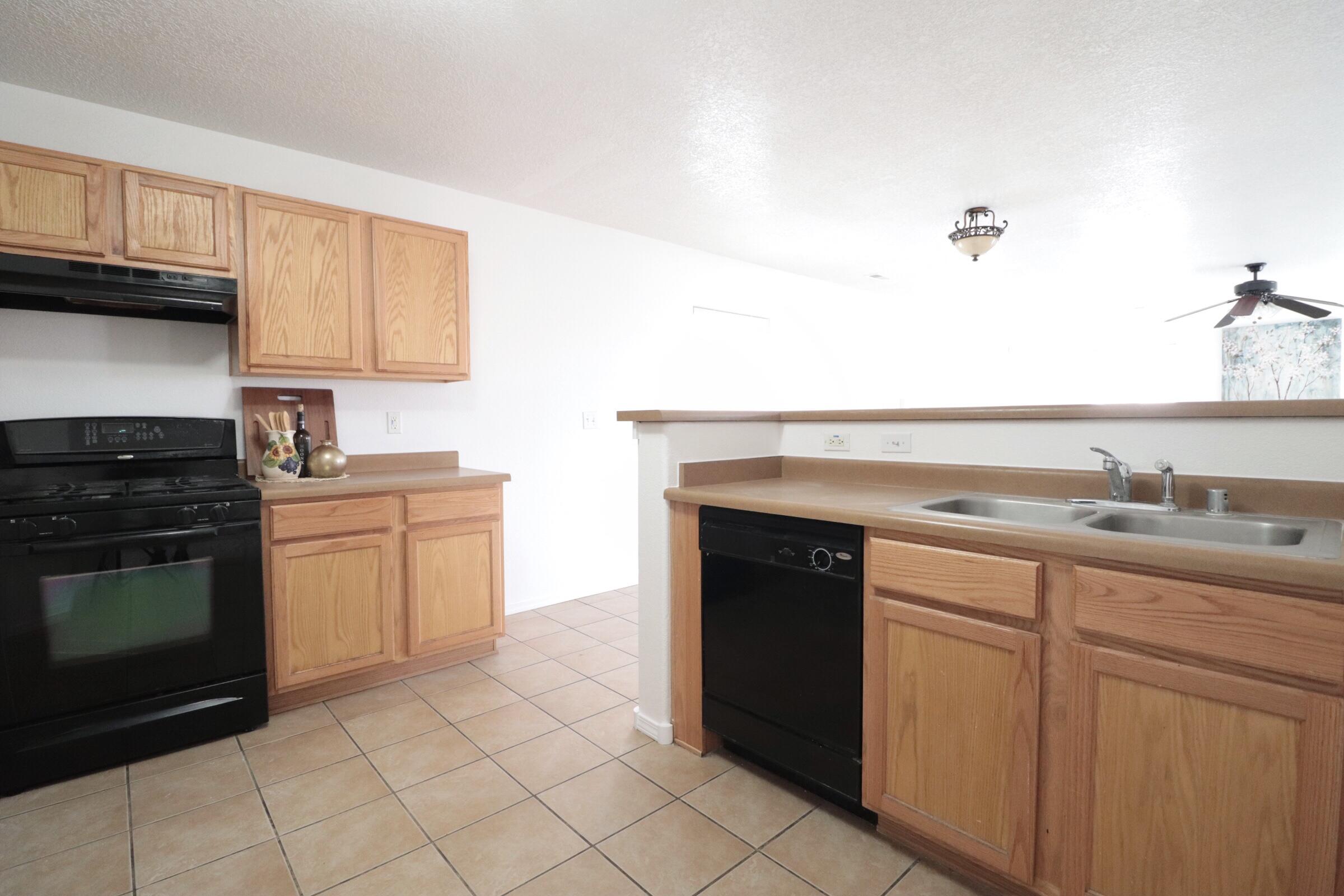 2100 Hermosa Creek Drive, Albuquerque, New Mexico image 20