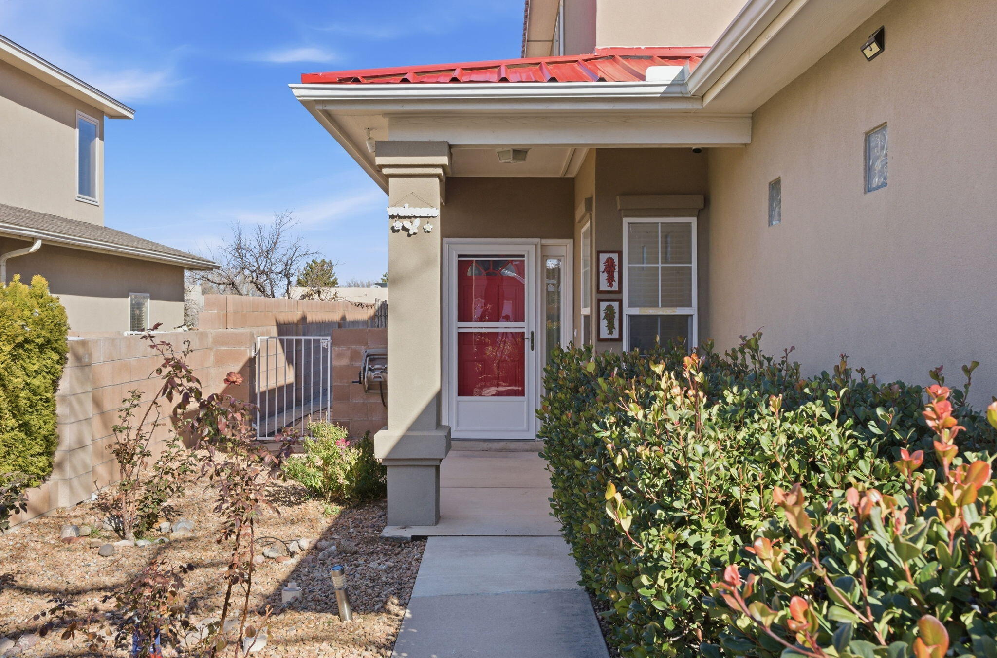 7419 Eagle Crest Avenue NE