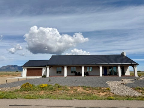 Photo of 19 Casey Court, Edgewood, NM 87015 (MLS # 1111622)