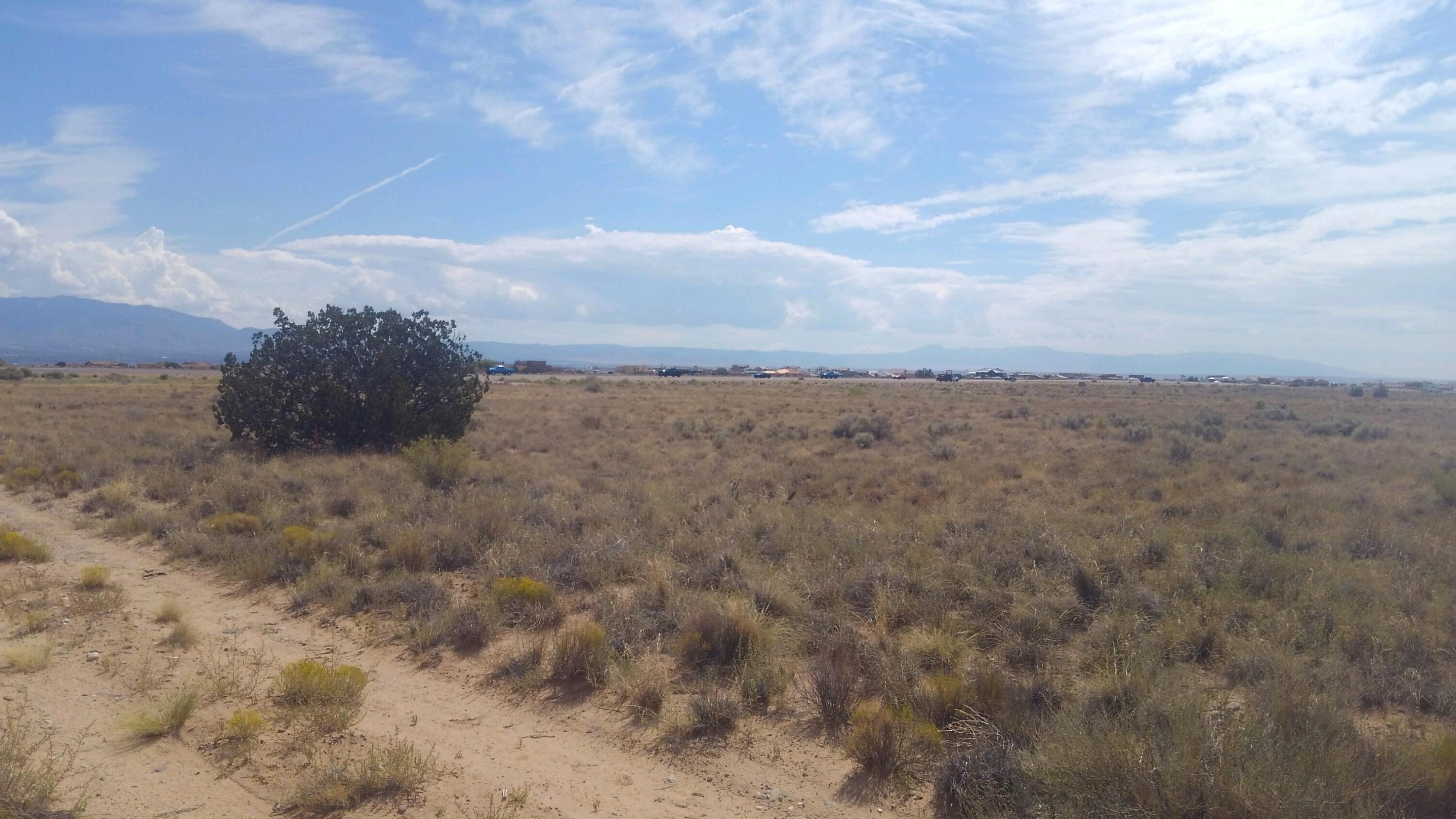 Hielo Road, Albuquerque, New Mexico image 3