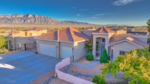 Homes For Sale - 6628 Kalgan Road<br/> Rio Rancho, NM 87144