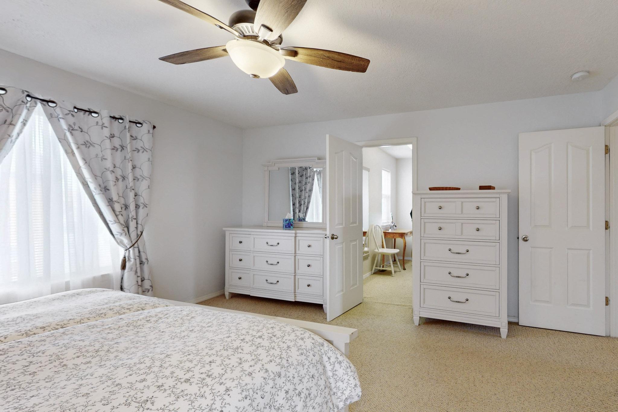 1037 Clear Creek Court, Rio Rancho, New Mexico image 12