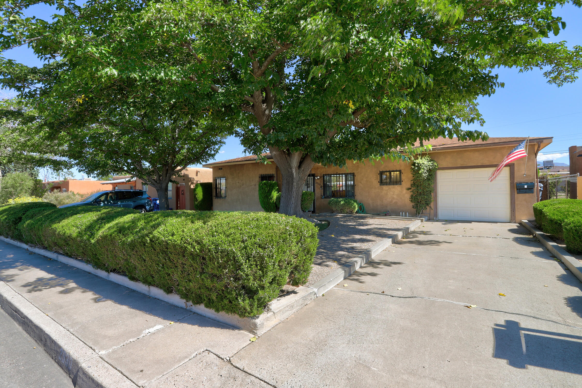 2930 Jefferson Street NE