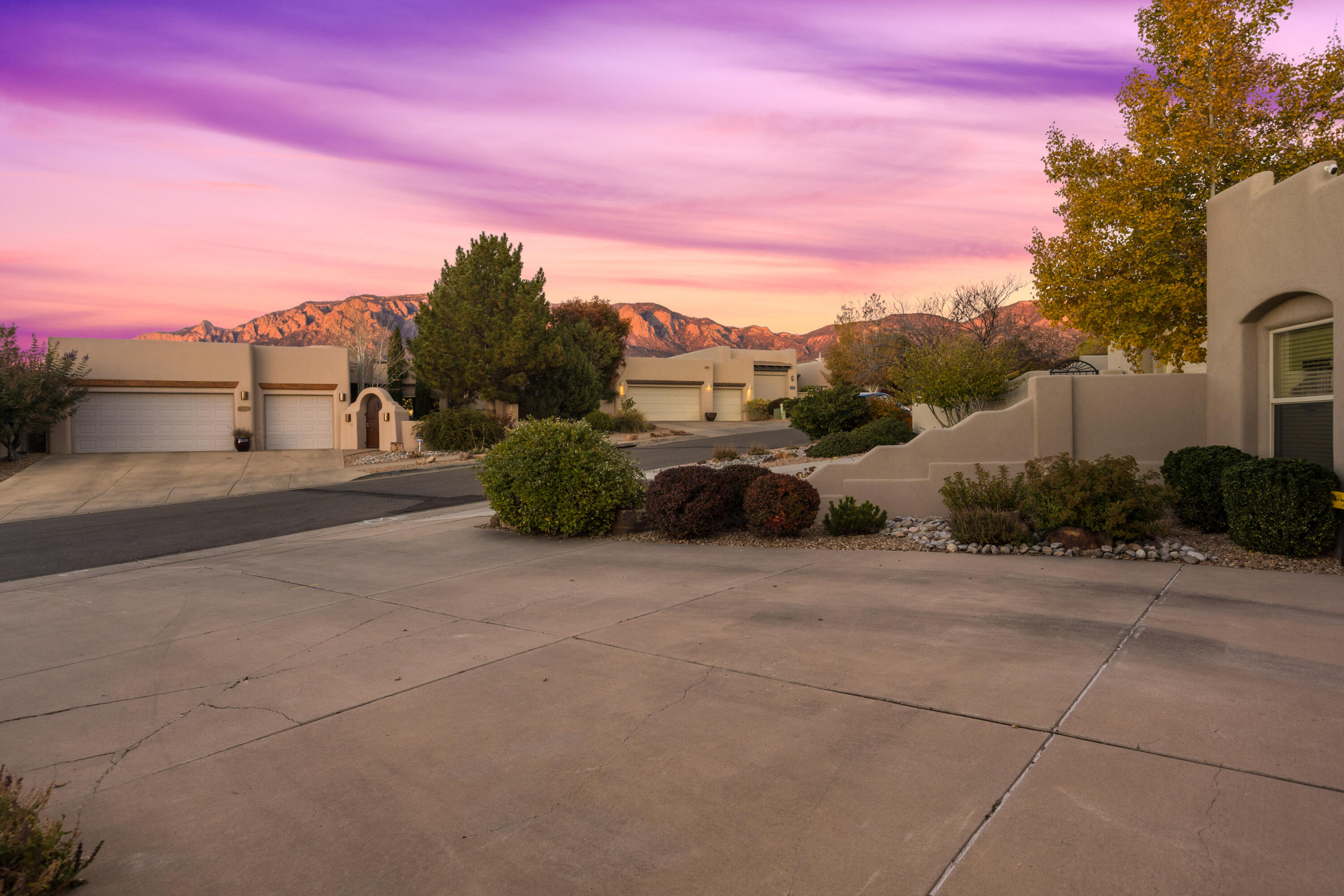 13206 Moondance Place NE