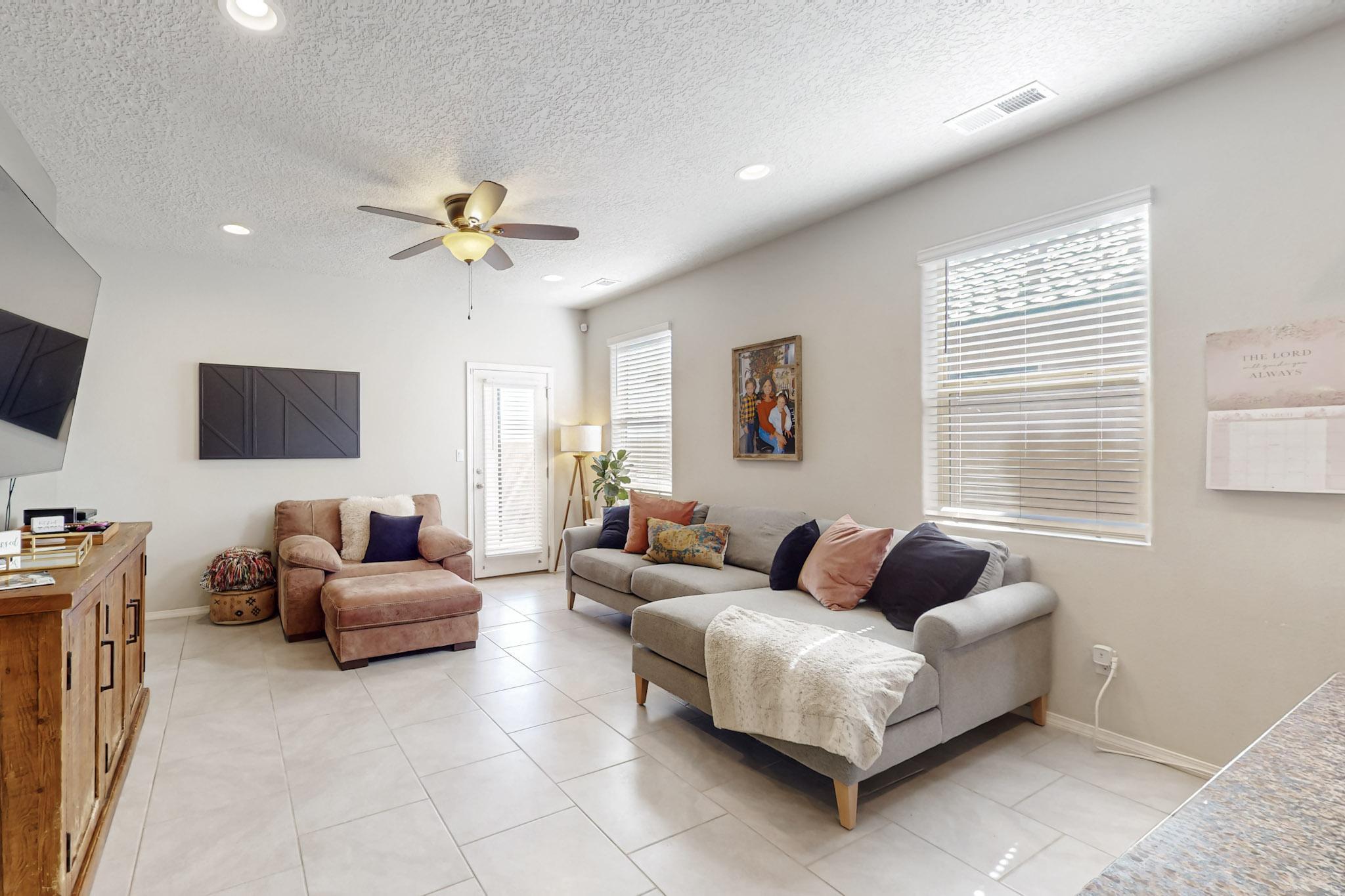 1805 Valle Vista Road NW