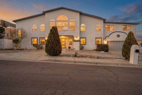 Photo of 200 Trimble Boulevard NE, Albuquerque, NM 87123 (MLS # 1097690)