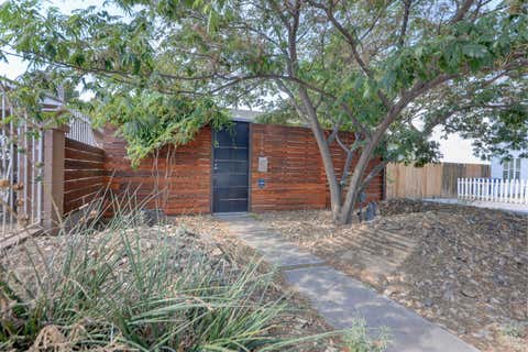 Homes For Sale - 1104 Iron Avenue<br/> Albuquerque, NM 87102