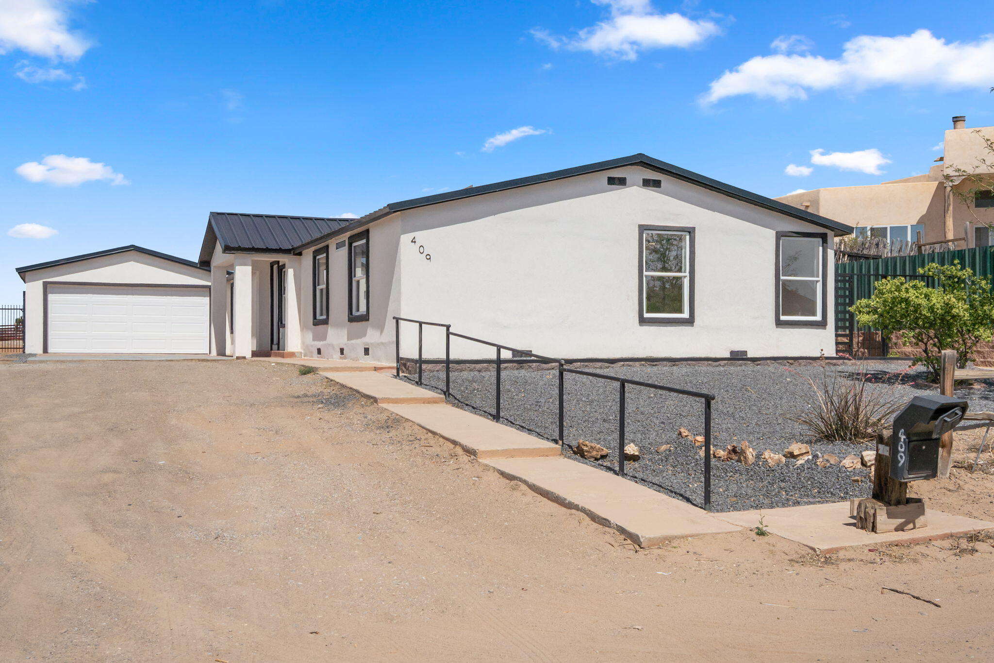 409 2nd Street SW