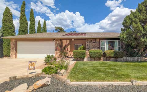 Photo of 618 Paseo Del Mar NE, Albuquerque, NM 87123 (MLS # 1108888)