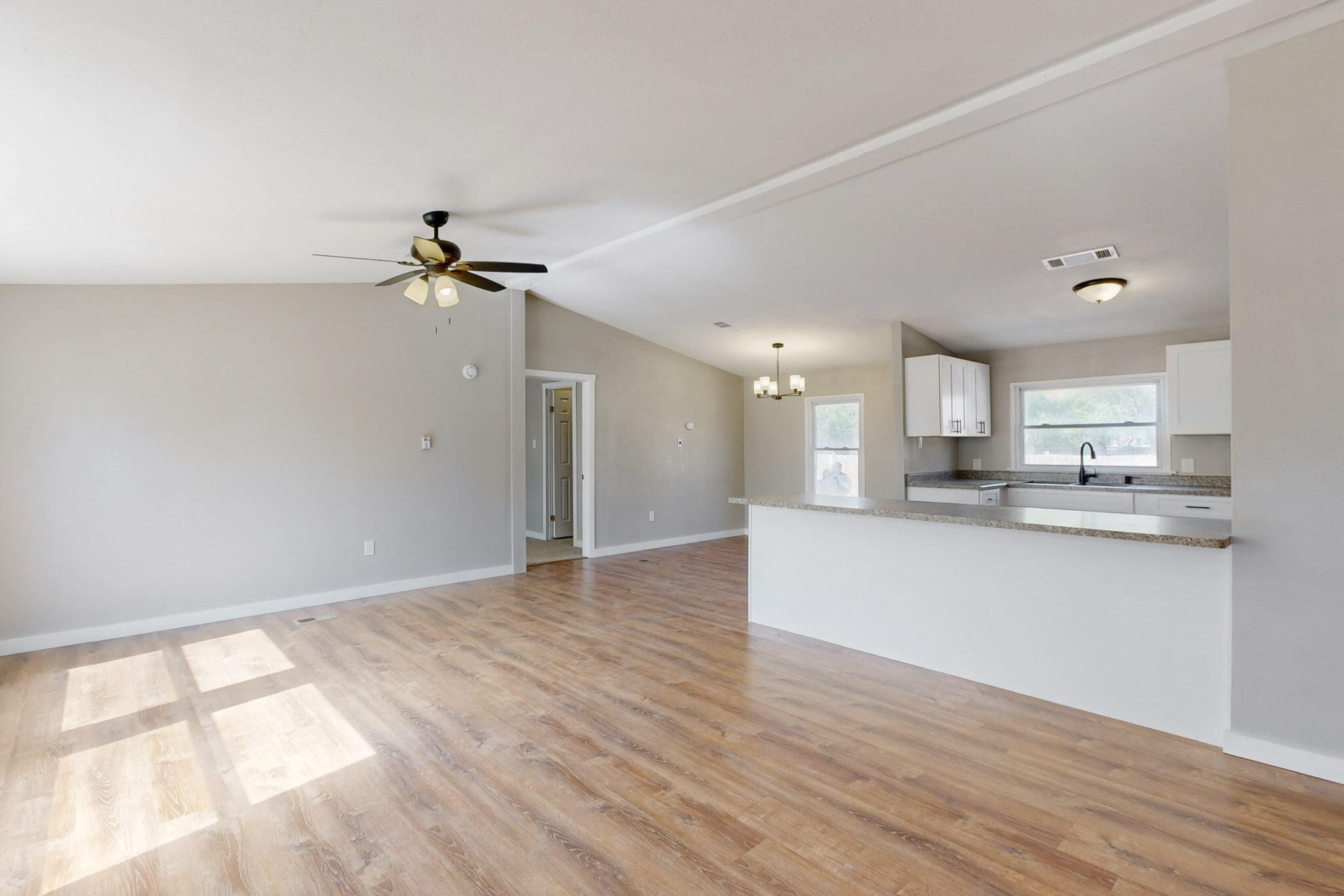 1755 Shawn Drive, Los Lunas, New Mexico image 16