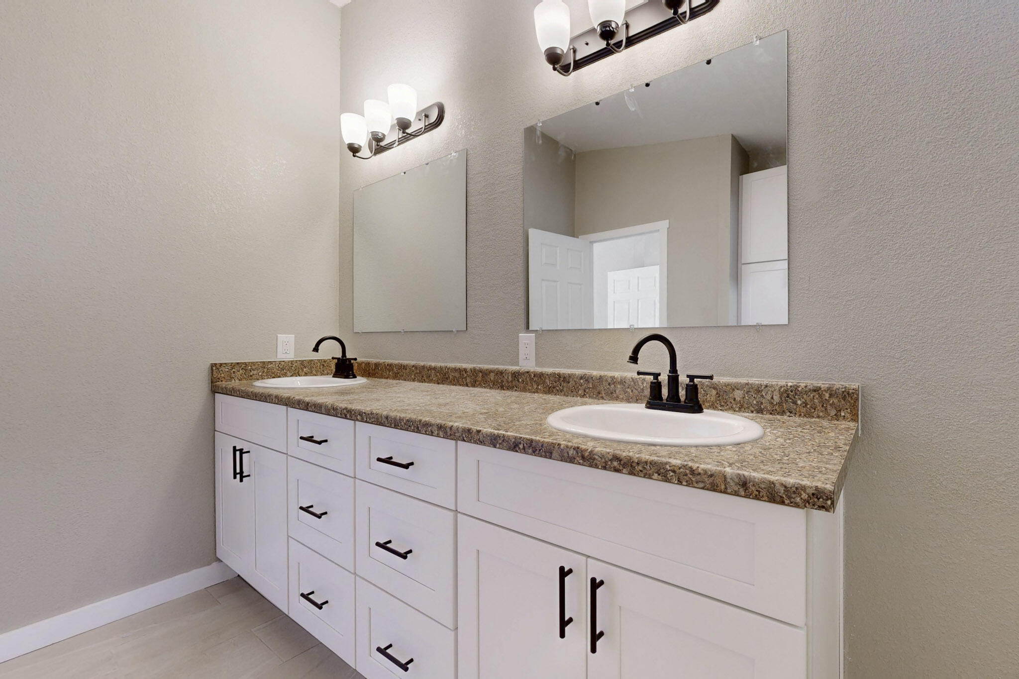 1755 Shawn Drive, Los Lunas, New Mexico image 21