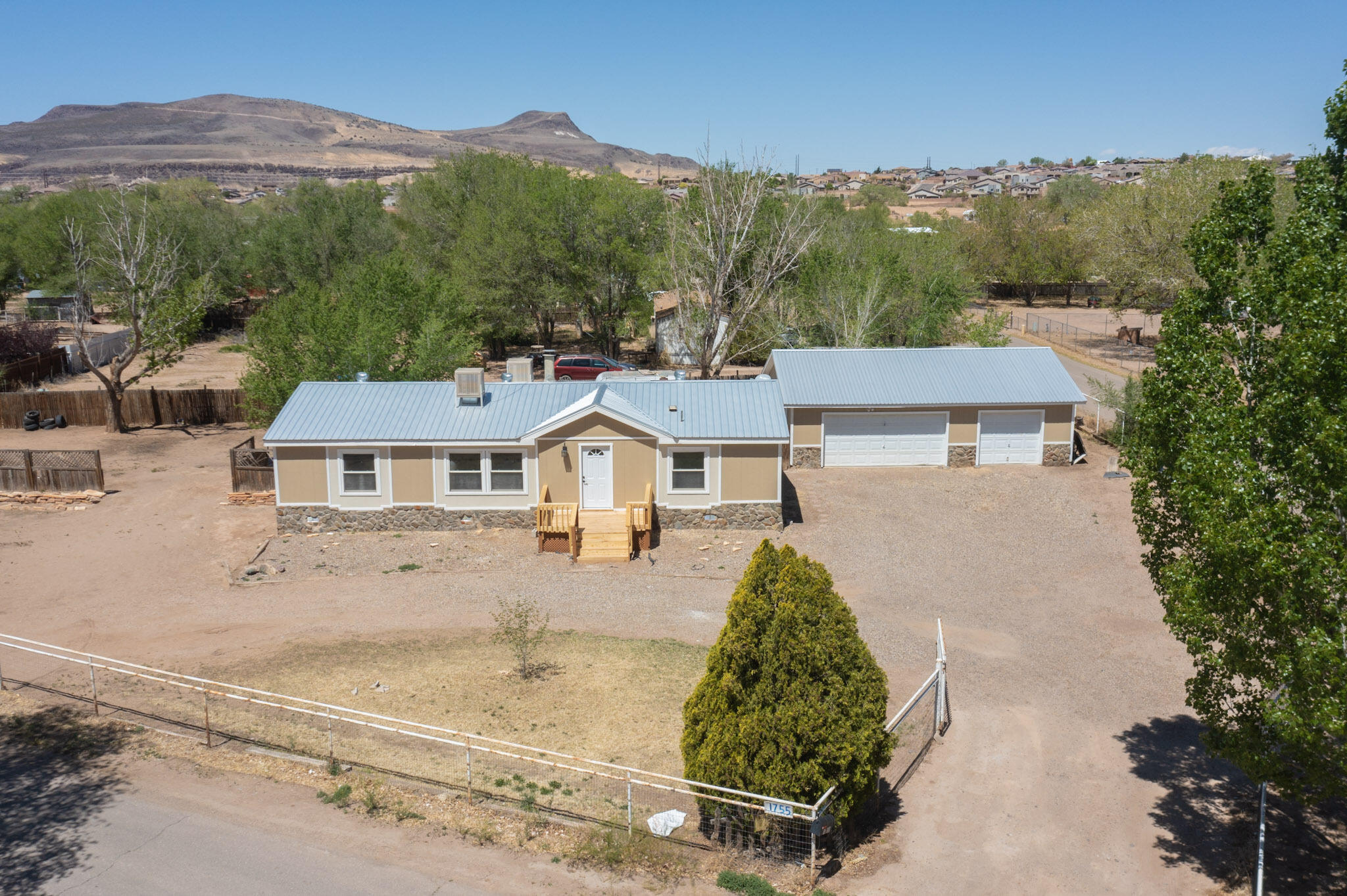 1755 Shawn Drive, Los Lunas, New Mexico image 1