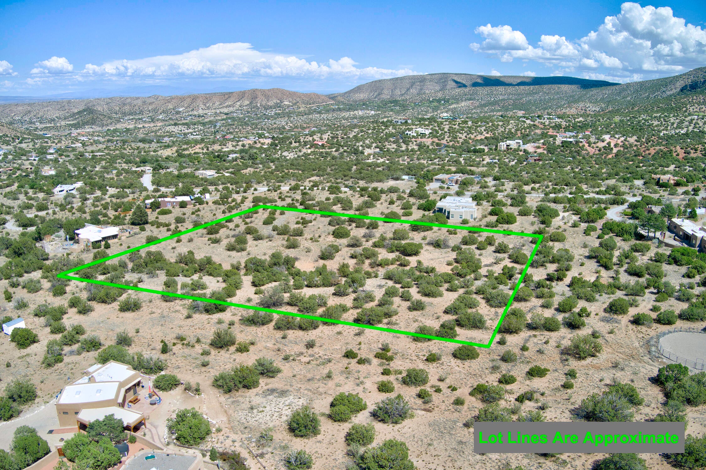 0 La Puerta [West Lot} Trail