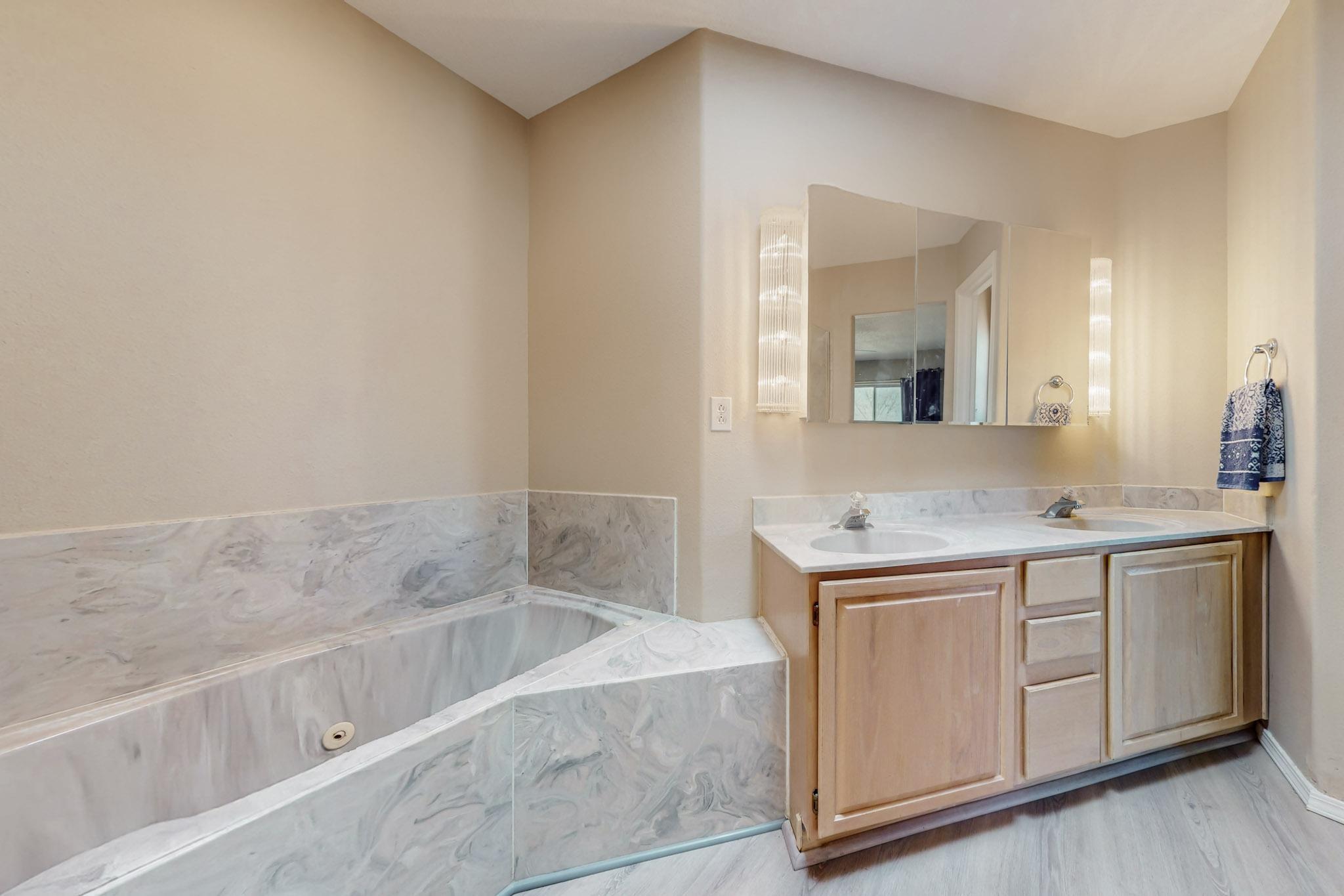 4913 Dover Court, Albuquerque, New Mexico image 19