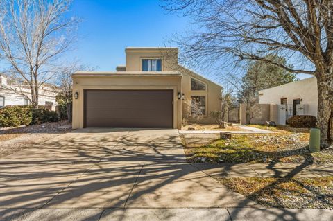 Photo of 1618 Propps Street NE, Albuquerque, NM 87112 (MLS # 1097973)