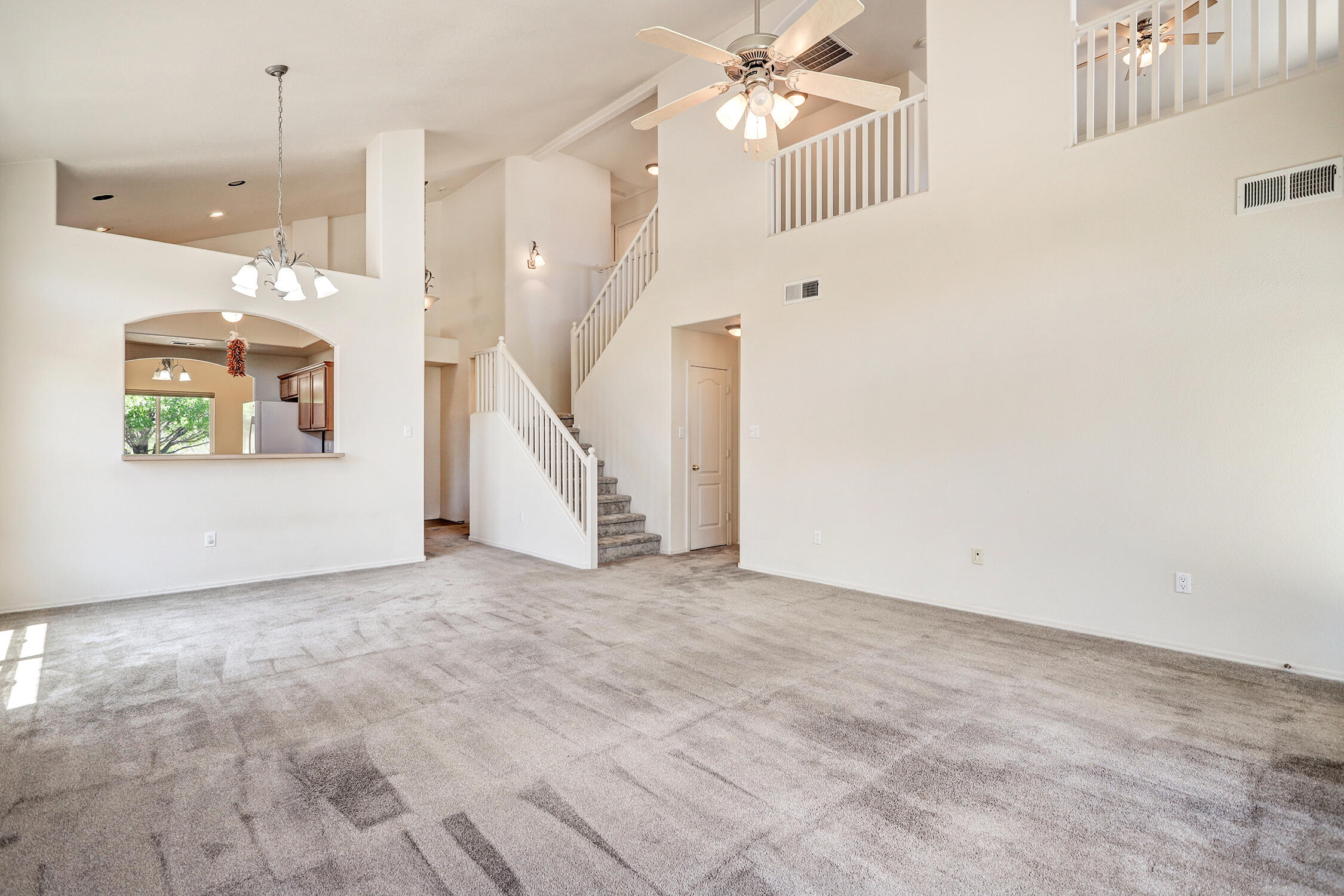 7228 Sidewinder Drive, Albuquerque, New Mexico image 2