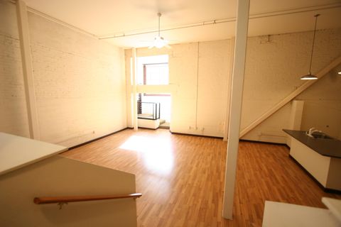 Photo of 301 CENTRAL Avenue NE #105, Albuquerque, NM 87102 (MLS # 1091656)