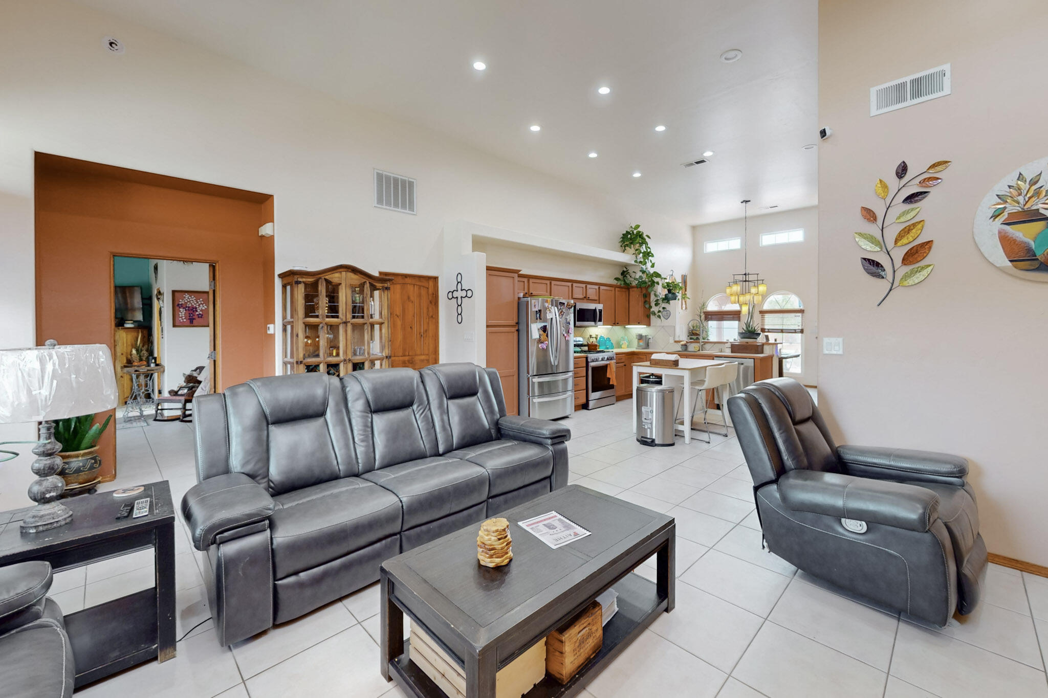 390 Dennis Drive, Los Lunas, New Mexico image 8
