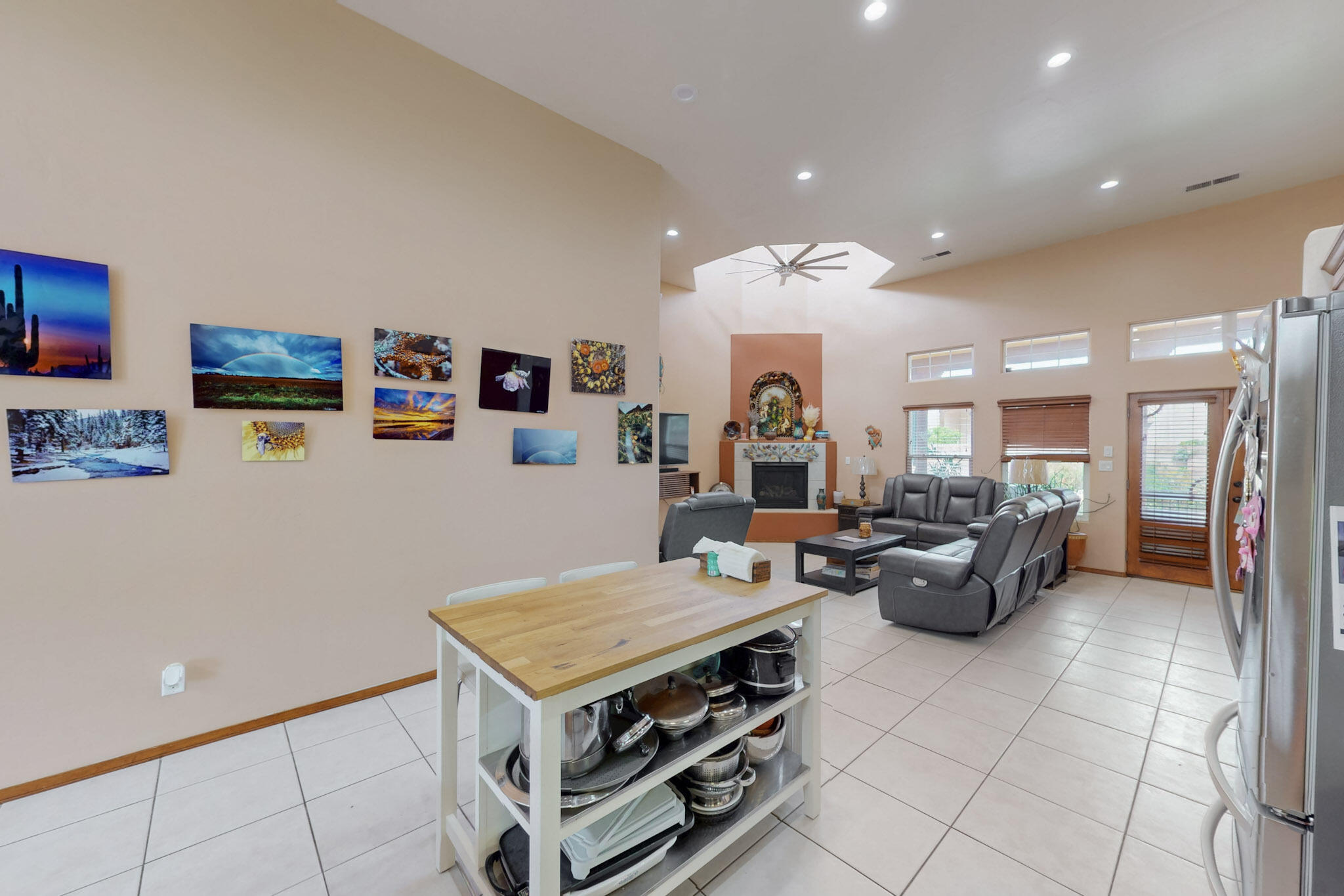 390 Dennis Drive, Los Lunas, New Mexico image 9