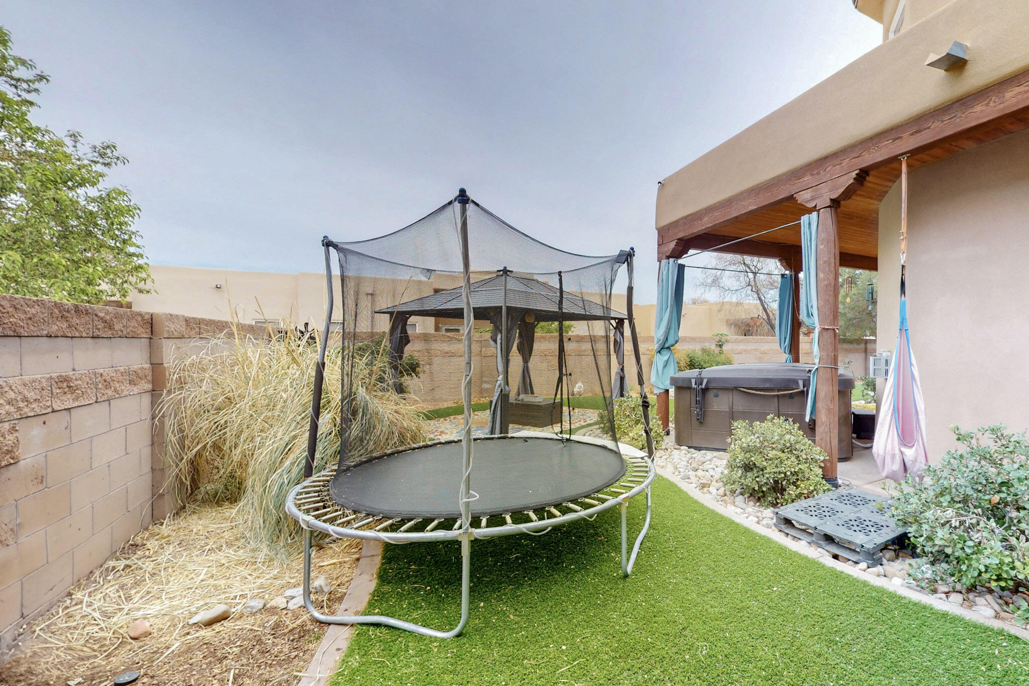 390 Dennis Drive, Los Lunas, New Mexico image 39