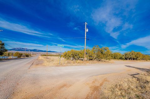 Photo of 1 E Willard Road, Edgewood, NM 87015 (MLS # 1096828)