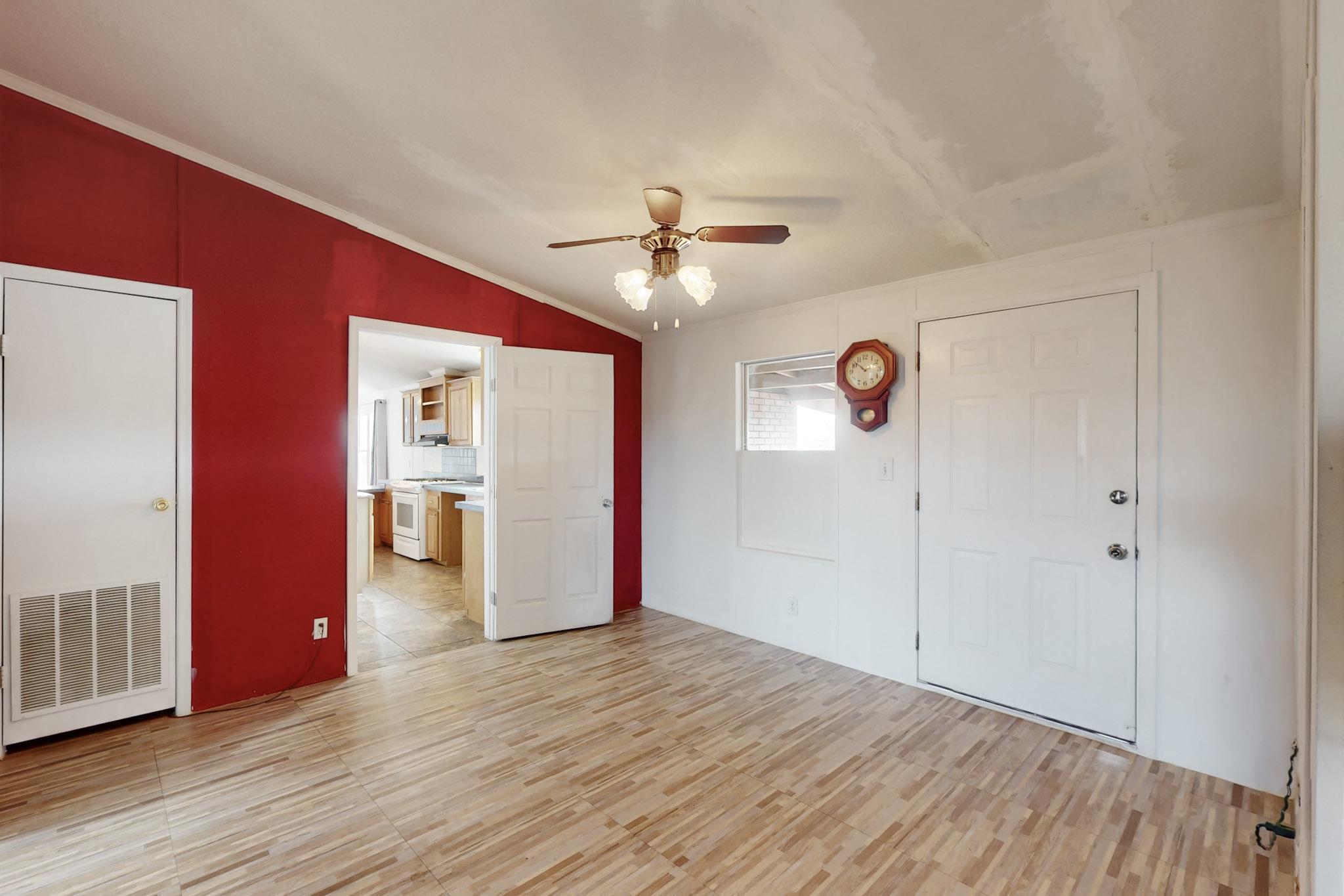75 Range Road, Edgewood, New Mexico image 3