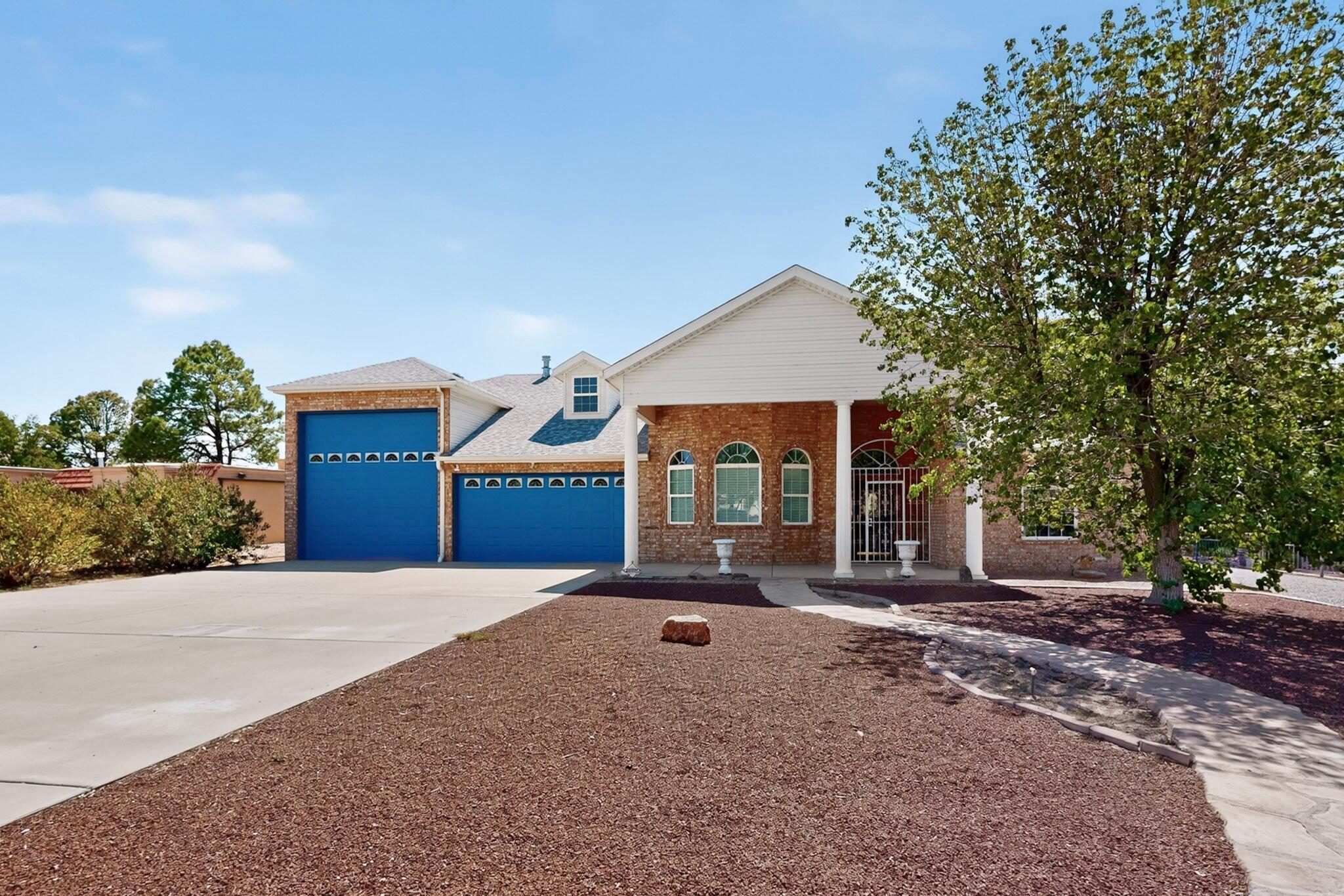 606 Willowbrook Lane