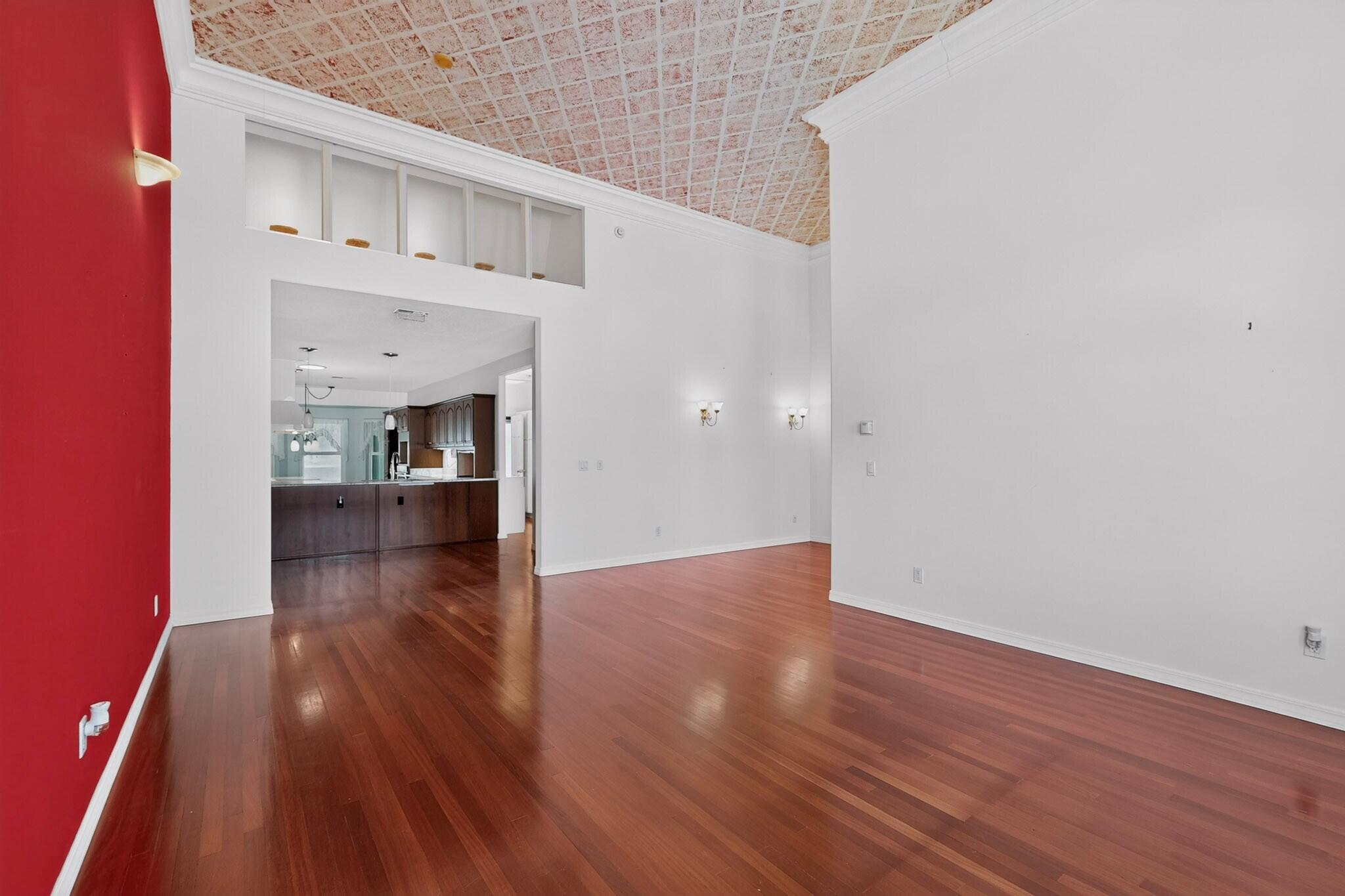 606 Willowbrook Lane