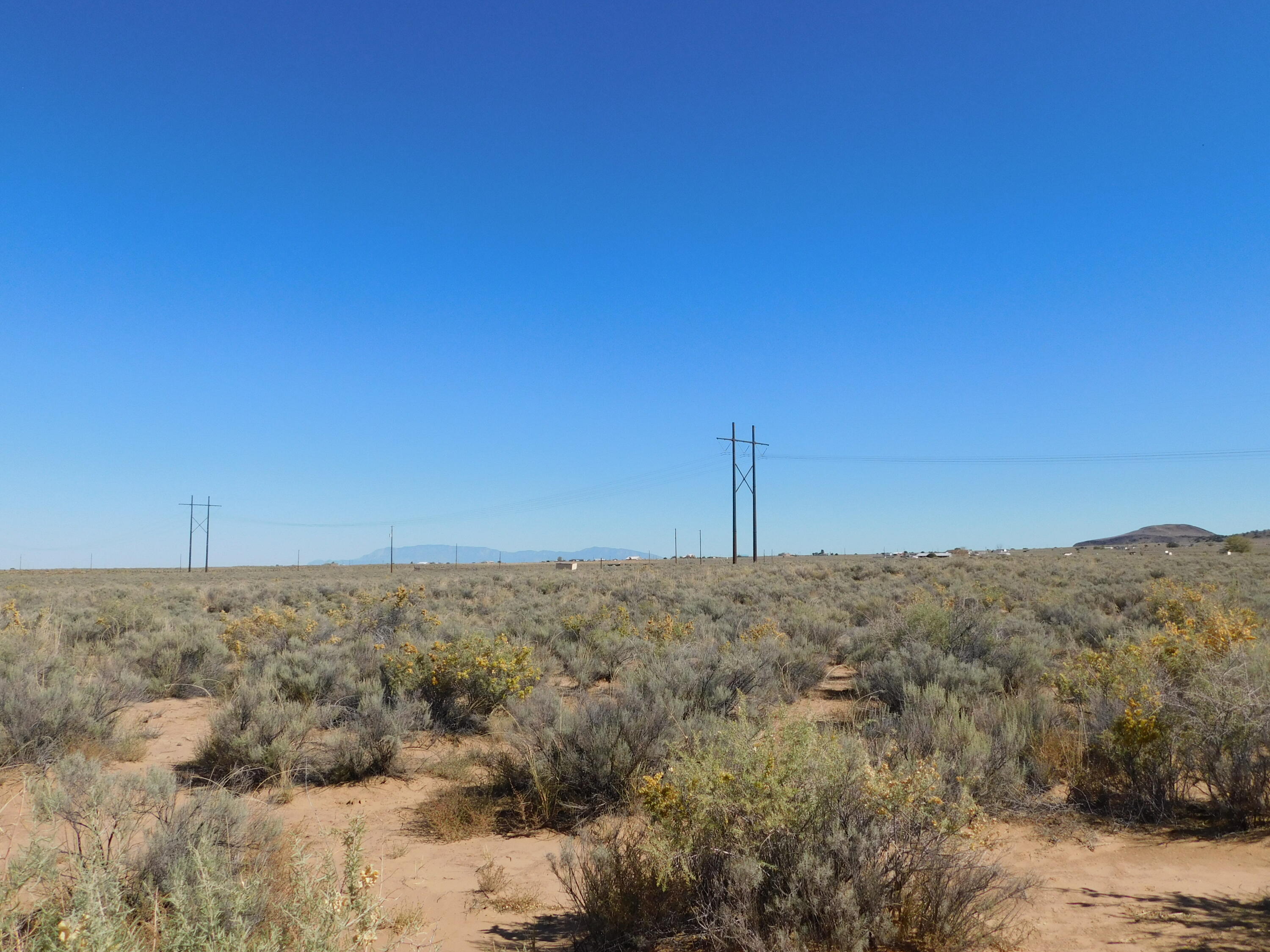 101 Villa Linda Road, Los Lunas, New Mexico image 5