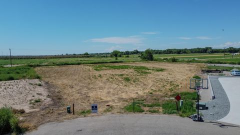 818 Brahma SW Albuquerque NM 87105