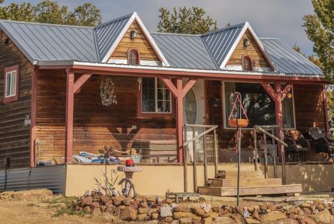 Photo of 15 Victoria Court, Pie Town, NM 87827 (MLS # 1100819)