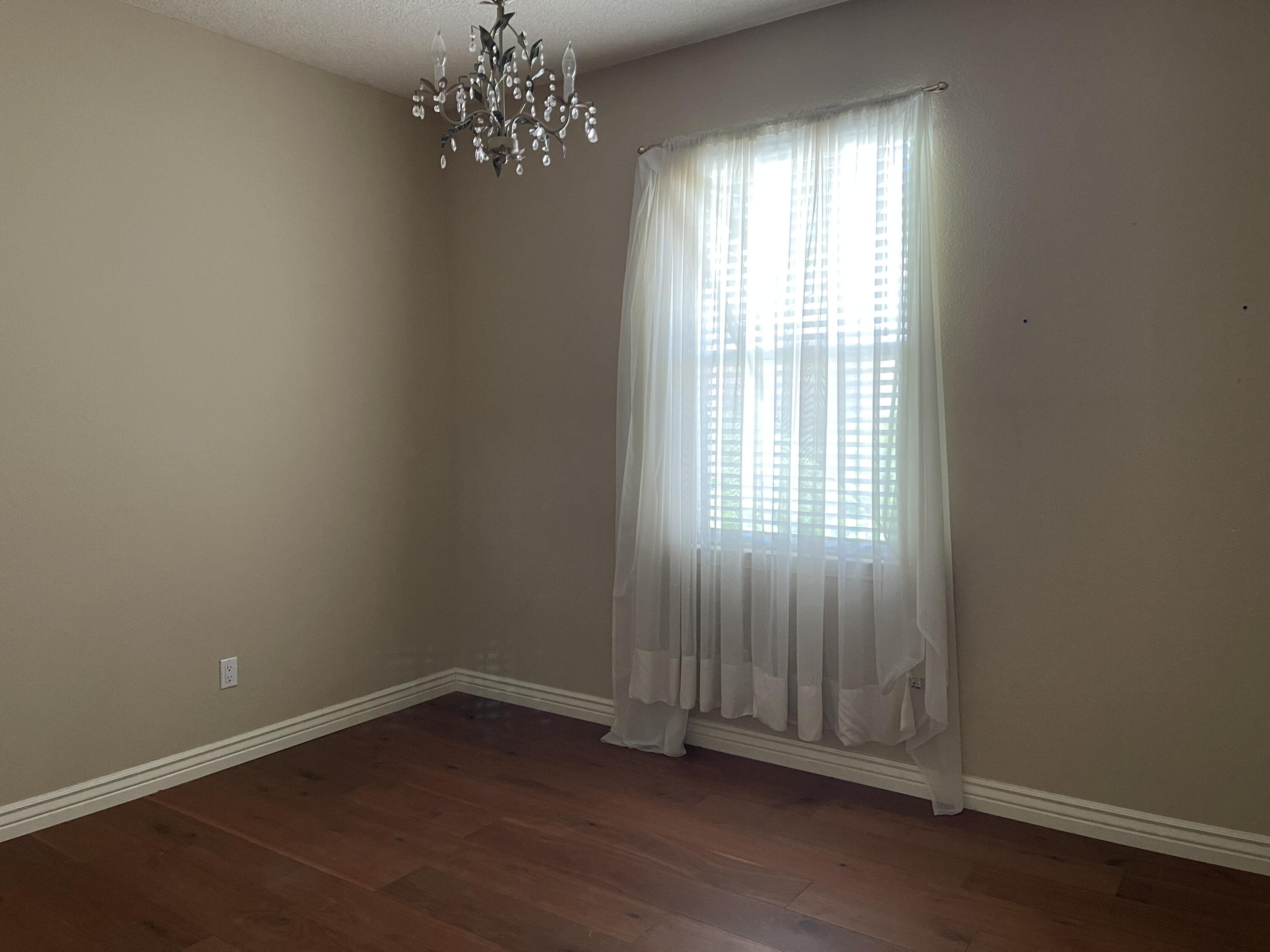 2708 Bosque Del Rio Lane NW