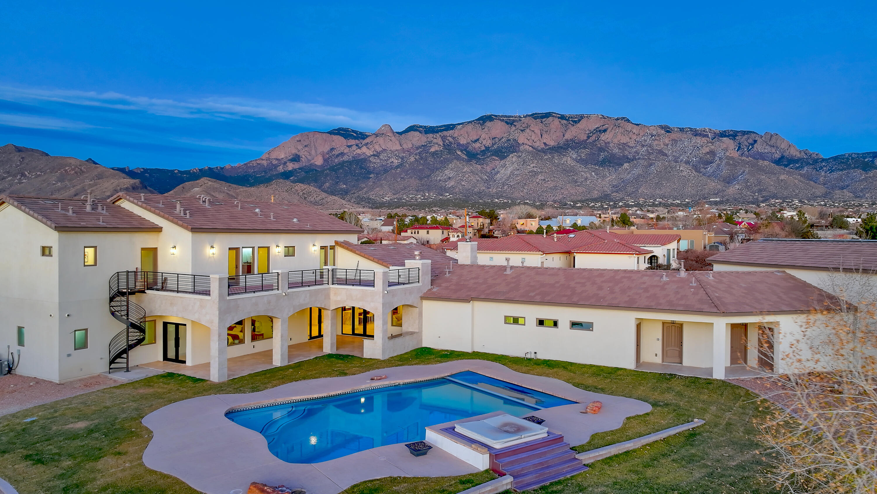 9900 Eagle Rock Avenue NE