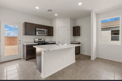 Photo of 32 Camino Viejo, Los Lunas, NM 87031 (MLS # 1111963)