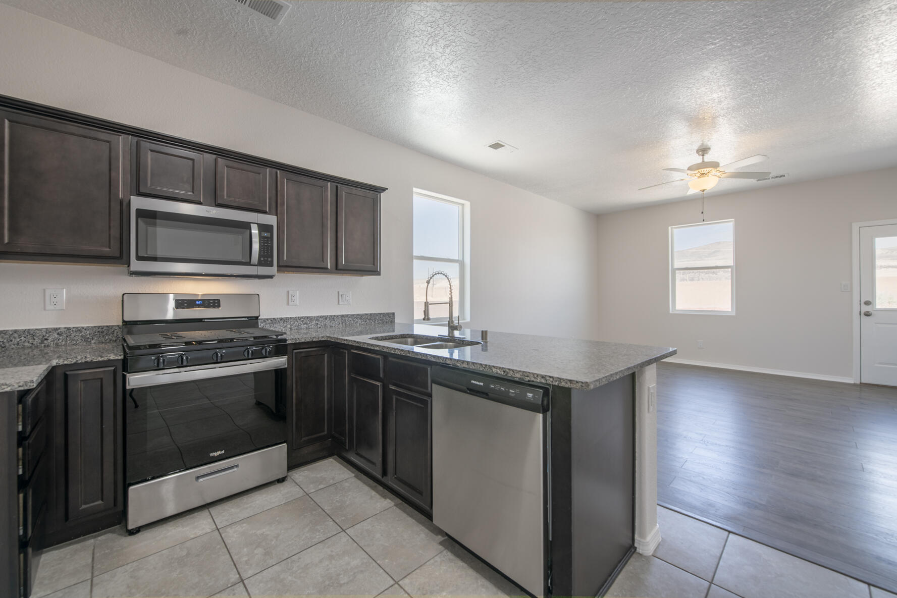 2150 Camino Rincon, Los Lunas, New Mexico image 13