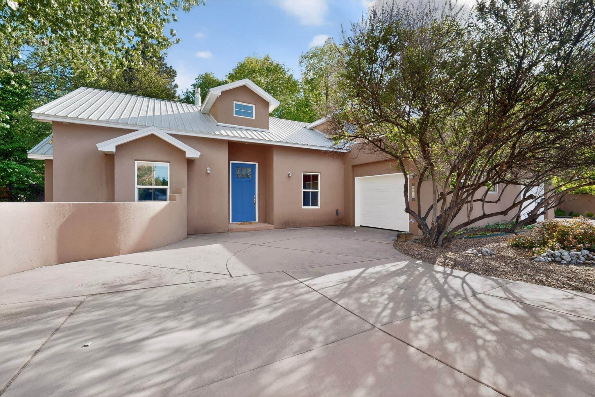 1630 Rancho Guadalupe Trail NW