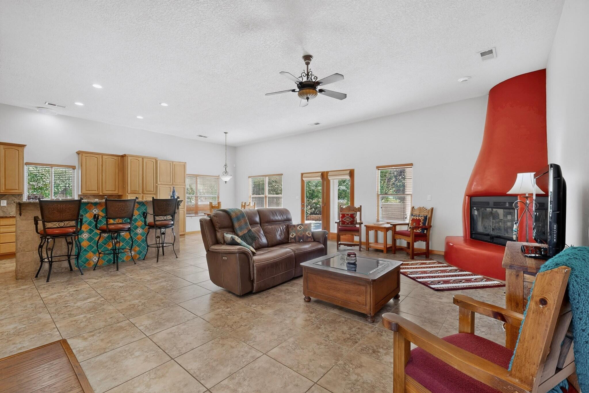 316 Cielito Lindo Place NW