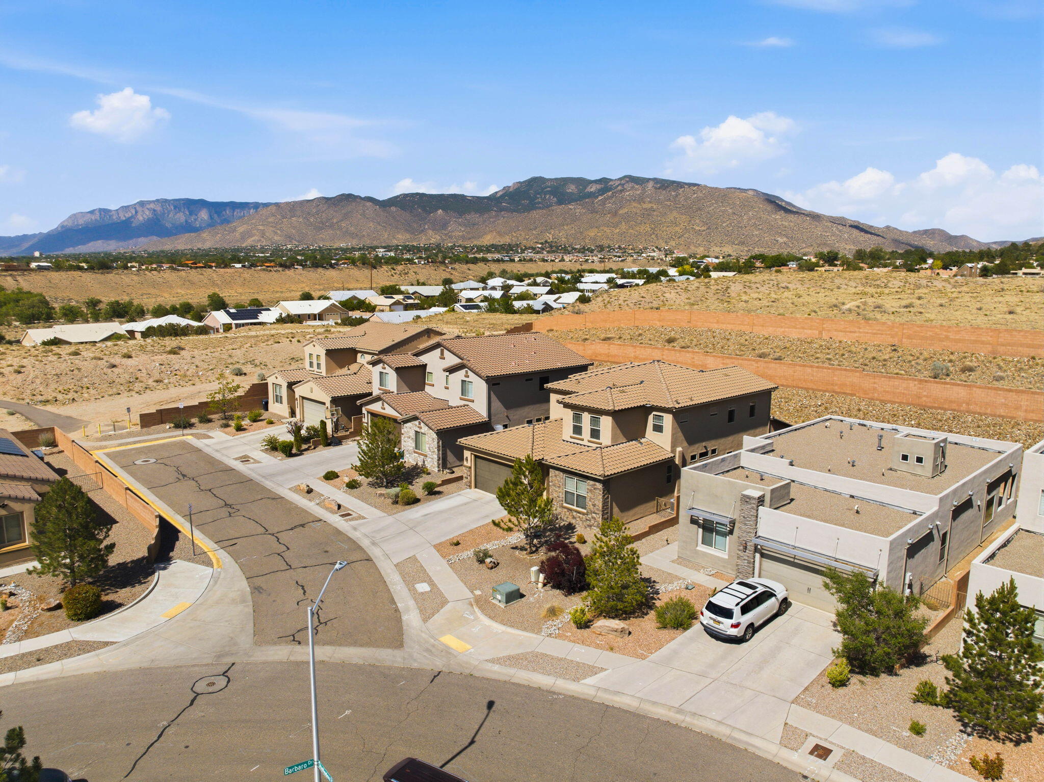 1508 Challedon Drive SE