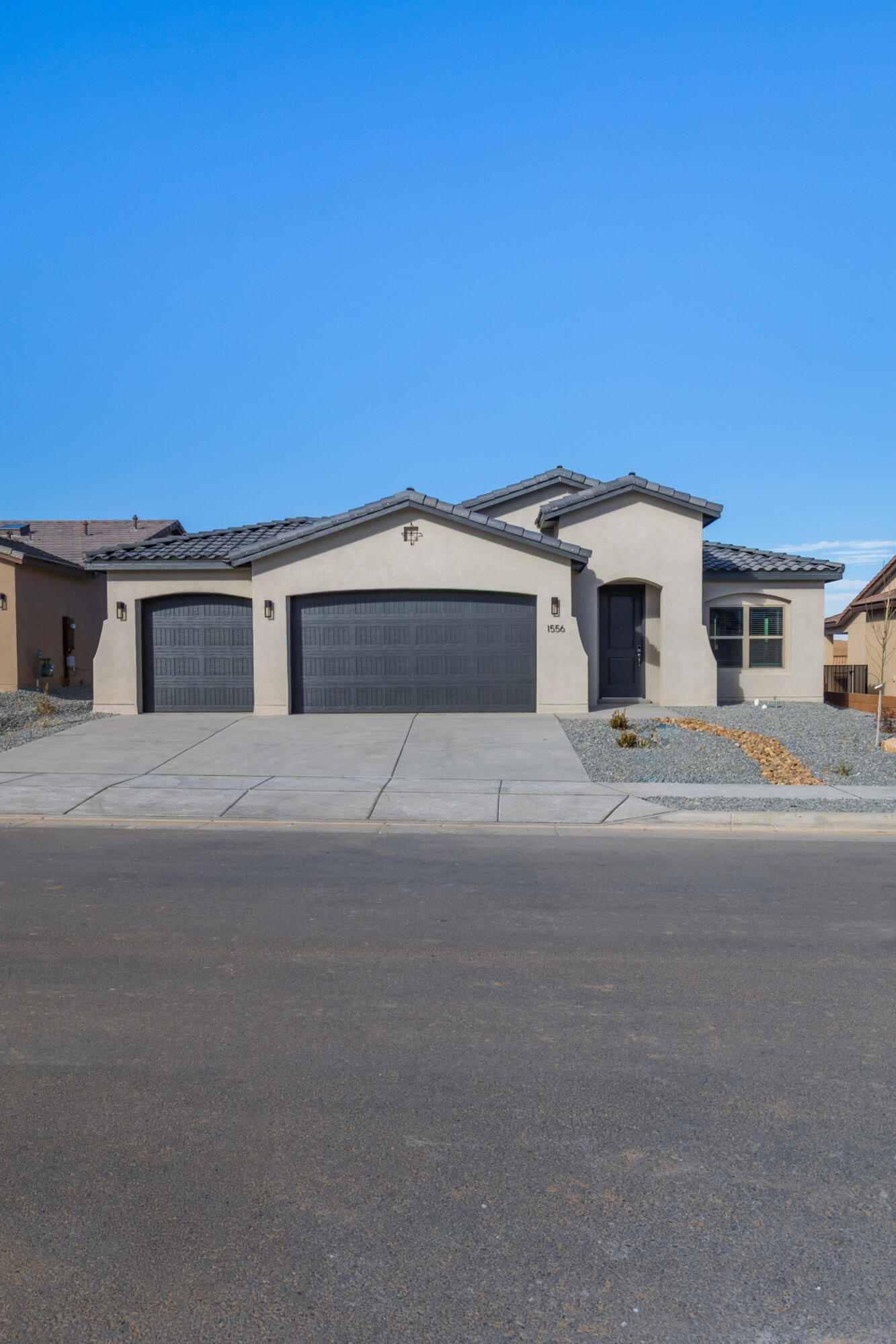 1556 Valle De Colores Road NW