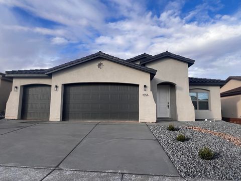 1556 Valle De Colores Road NW Los Lunas NM 87031