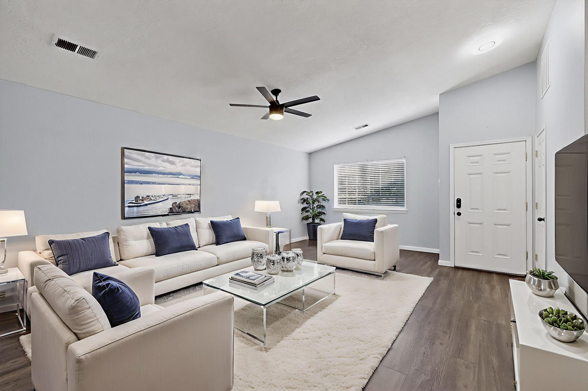 6609 Charwood Road NW