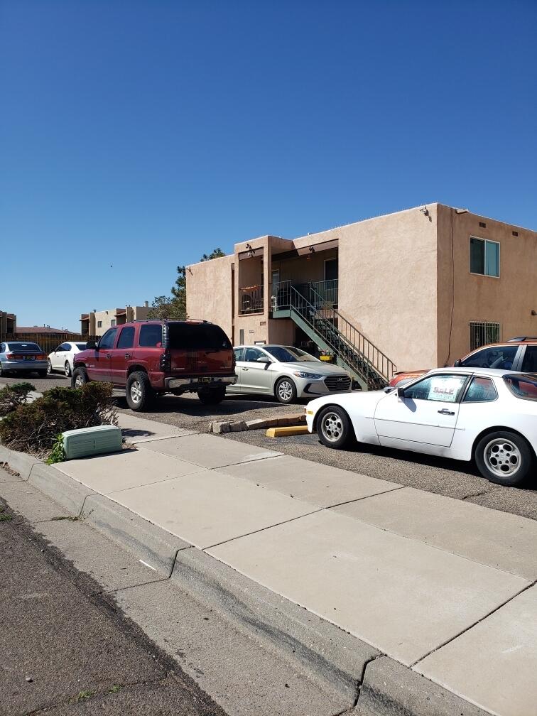 13308 Mountain Road NE