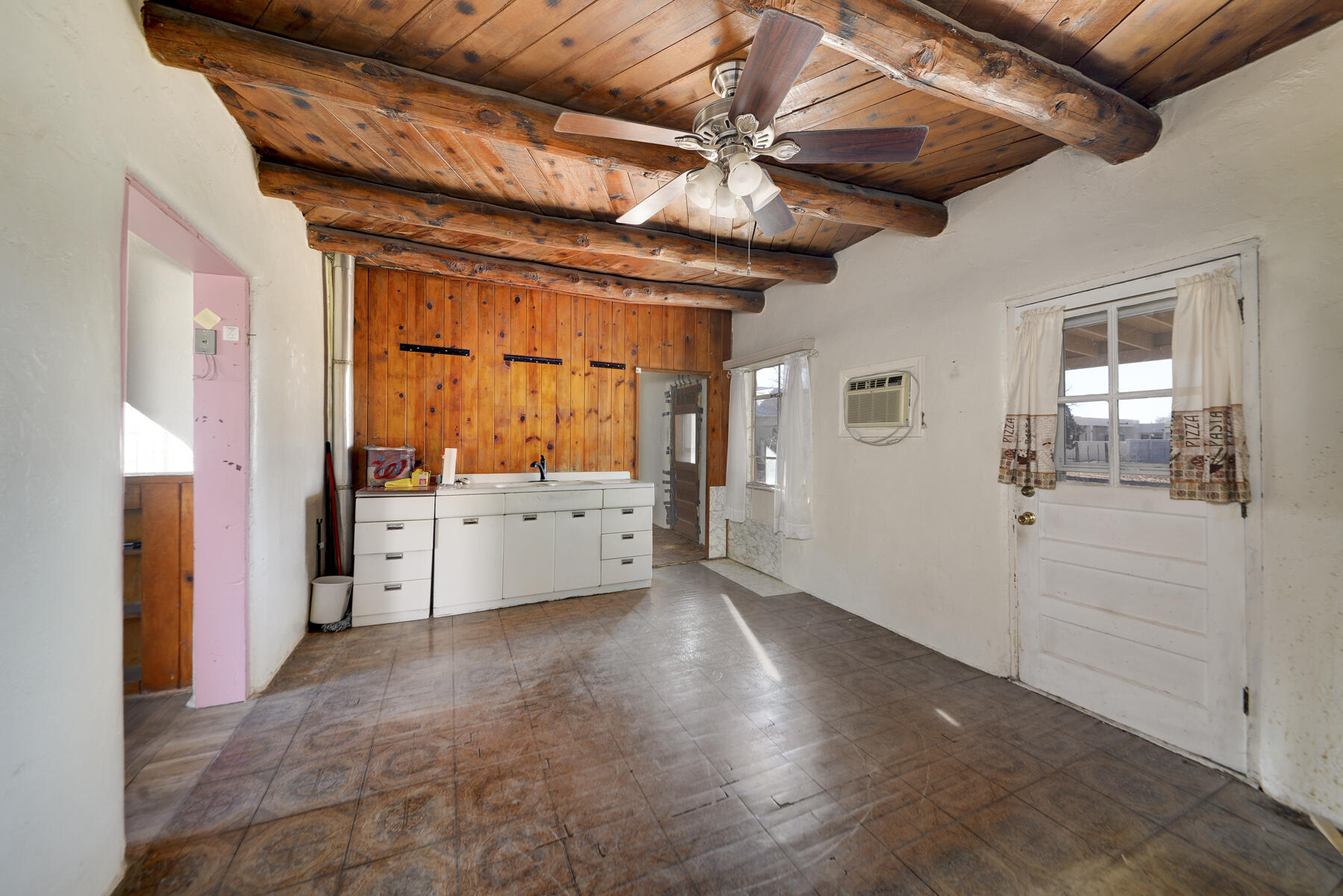 9013 Guadalupe Trail, Albuquerque, New Mexico image 16