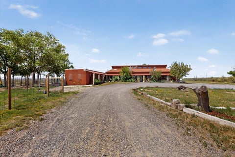 Homes For Sale - 120 E Cummings Ave<br/> Torrance County, Moriarty, NM 87035