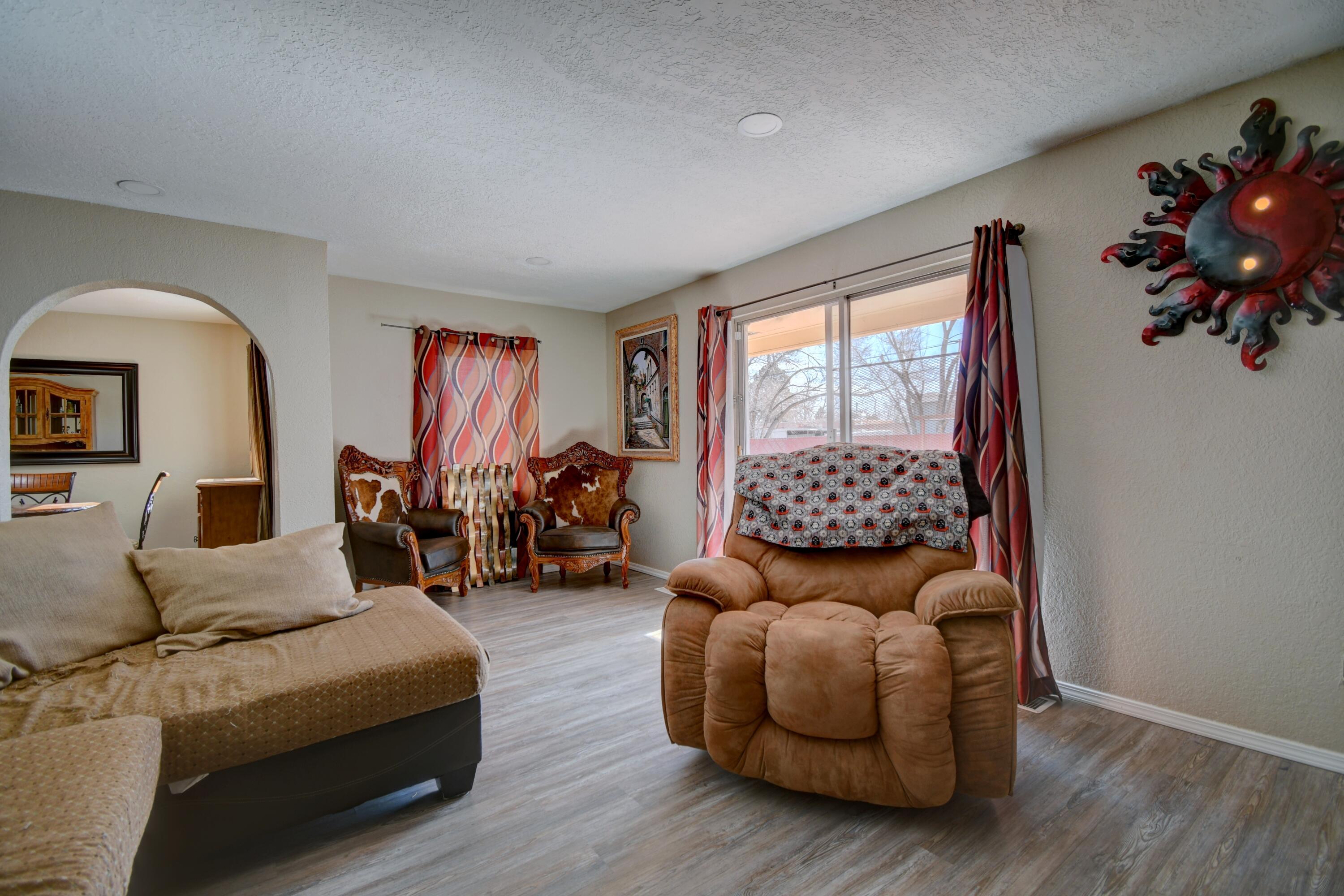 1812 Quiet Lane SW