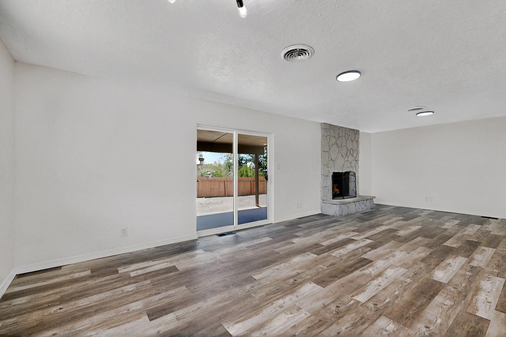 357 Meade Court, Rio Communities, New Mexico image 7