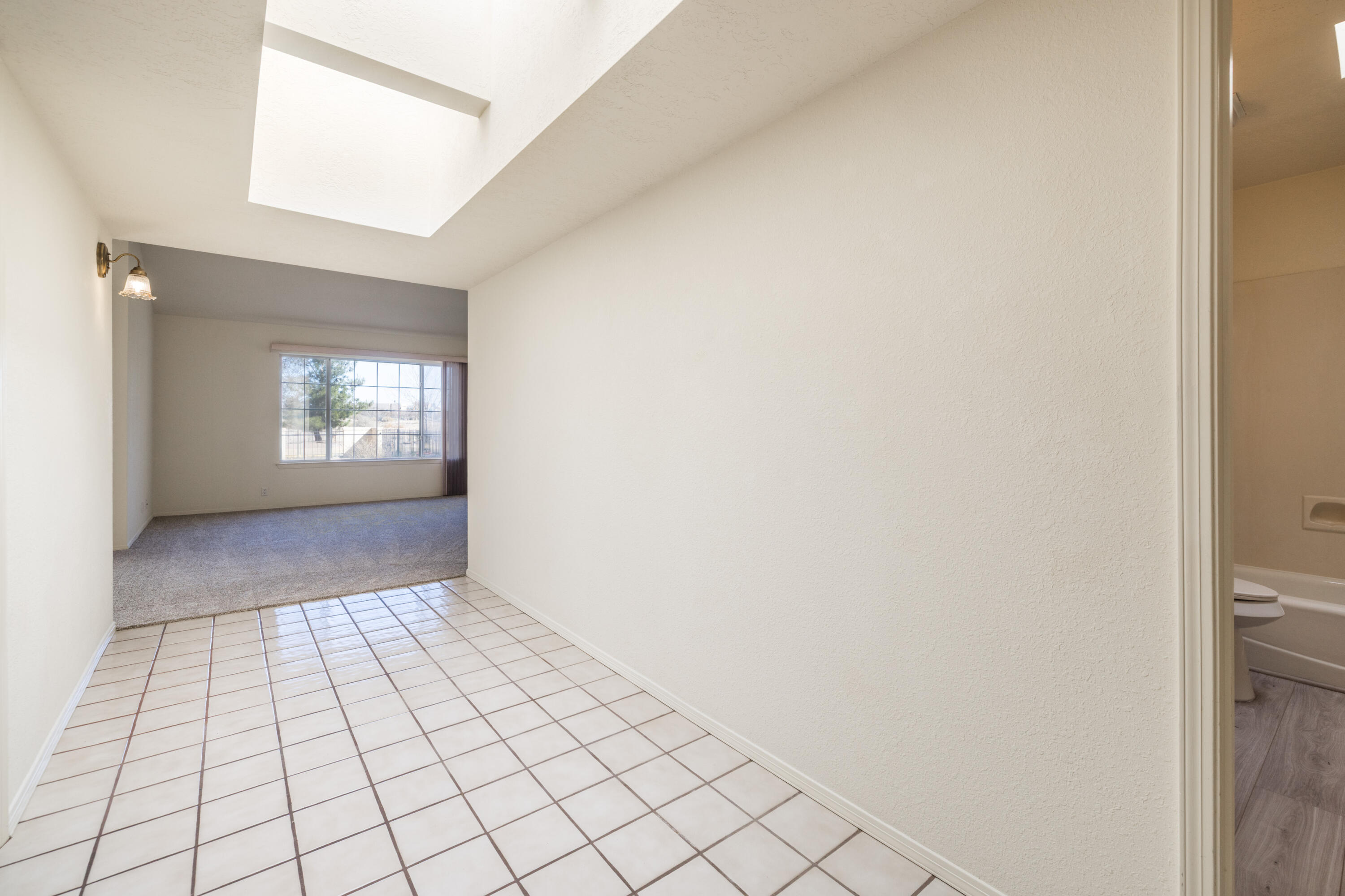 570 Eastlake Drive SE