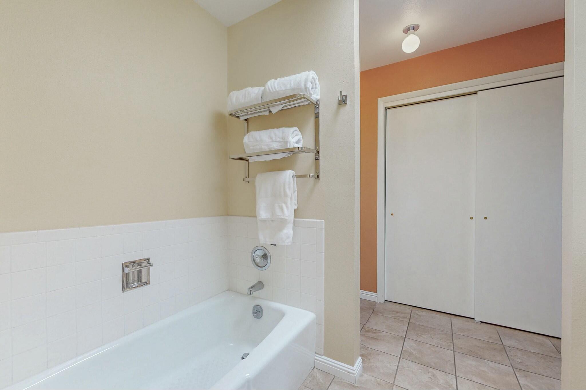 6009 Vista Campo Road, Albuquerque, New Mexico image 23