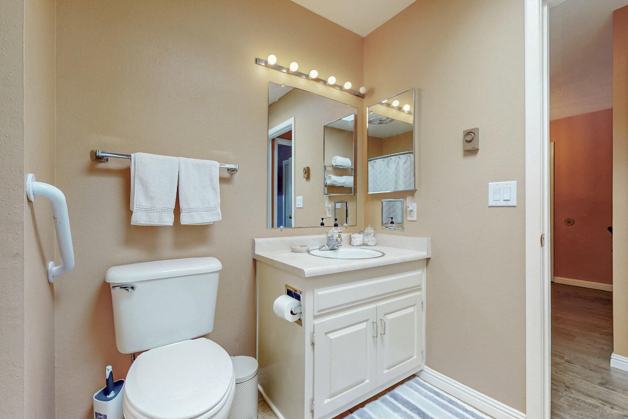 6009 Vista Campo Road, Albuquerque, New Mexico image 28