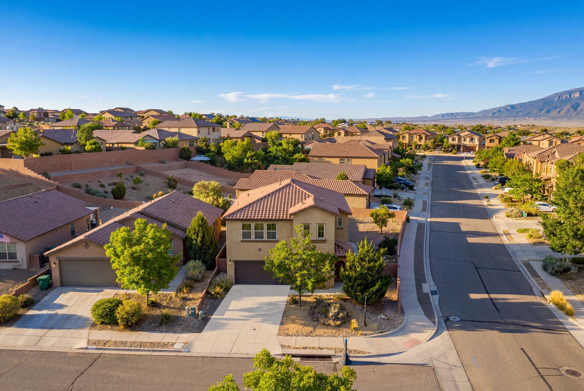 232 Loma Linda Loop NE